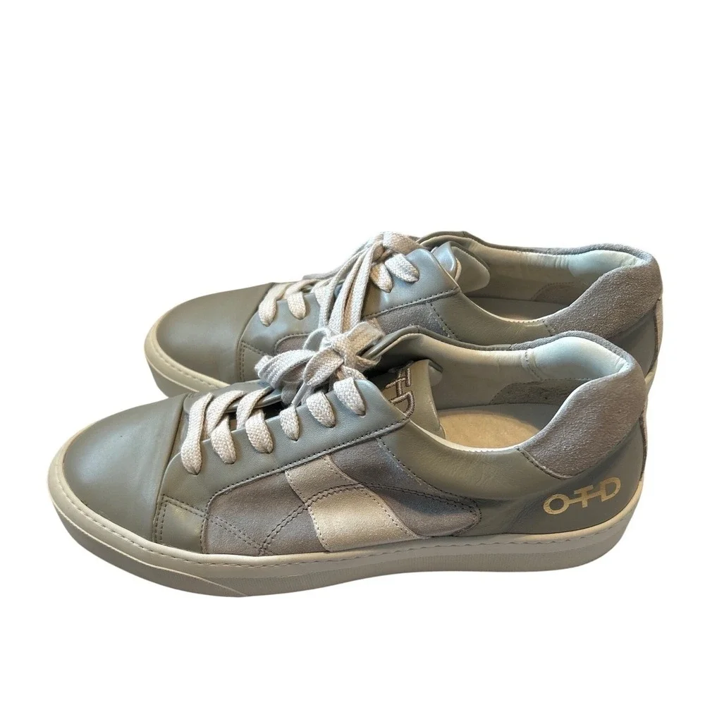 OTD On This Day Mens Grey Leather Suede Low Top Sneakers Made in Portugal Size 9